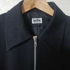 【Indio】ジップアップジャケットМ　黒　の画像