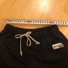 体育ジャージ　ハーフパンツ　サイズ140 　(130)の画像