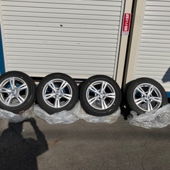 スタッドレス