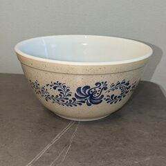 オールドパイレックス　ミキシングボウル　PYREX　Mサイズ(約...