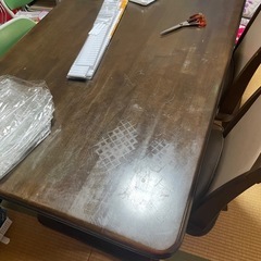 ダイニングテーブル