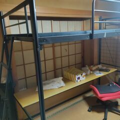 デスク付きロフトベッドの画像