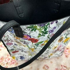 リバーシブルバックの画像