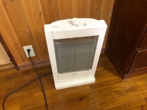 ⭐️瞬間暖房器具、中古美品家電 季節、空調家電 遠赤外線ヒーター