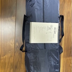 折りたたみベビーベッド　オムツ交換台付きの画像