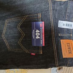 試着のみ使用のデニムパンツの画像