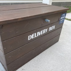 宅配ボックスの画像