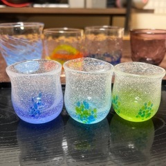 琉球ガラスのグラス7点＆滑らないトレイセットの画像