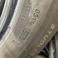 スタッドレスタイヤ　215/60R16ミシュラン中古４本セット　