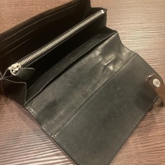 ブッテロの長財布の画像
