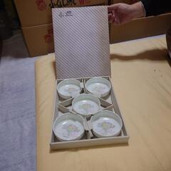 お皿　いろいろの画像