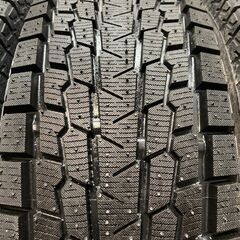 札幌発 店頭引取可【新品】YOKOHAMA ice GUARD G075 225/70R16 103Q 16インチ スタッドレス 4本 22年製 チェロキー ラングラー等 (MTZ117)クレジットカード QRコード決済可能の画像
