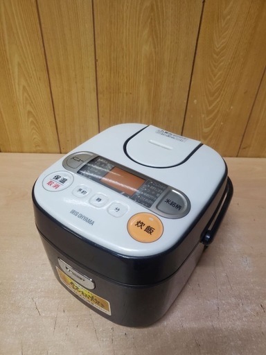 ♦️ アイリスオーヤマジャー炊飯器【2017年製】RC-MA30-B