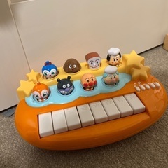 赤ちゃんおもちゃ3点　アンパンマン　ikea の画像