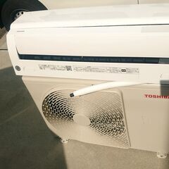 ☆未使用☆美品☆【ジャンク】東芝/TOSHIBA/ルームエアコン/RAS-2813TM(W)/24年製/主に10畳用/冷暖房