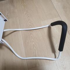 【無料】首掛けスマホホルダーの画像