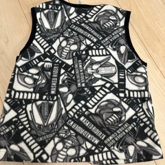 仮面ライダー　袖なし半てん　キッズ　110サイズの画像