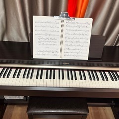 電子ピアノ