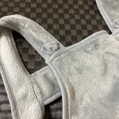 猫ちゃん抱っこエプロン中古品の画像