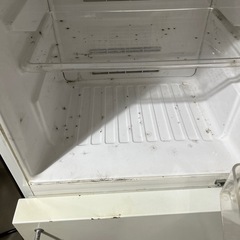 2005年製冷蔵庫　０円　の画像