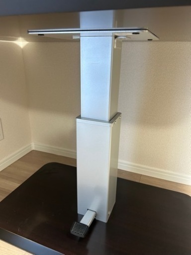 美品☆ニトリ昇降デスク/テーブル　ダイニングにもテレワークにも◎