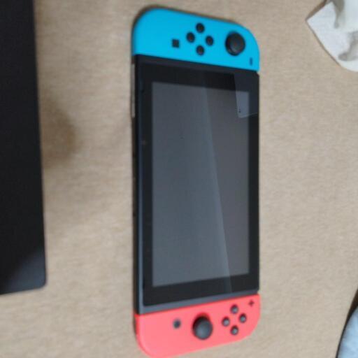 任天堂switch　本体