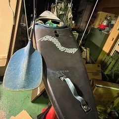 カヌー（オール付き）の画像