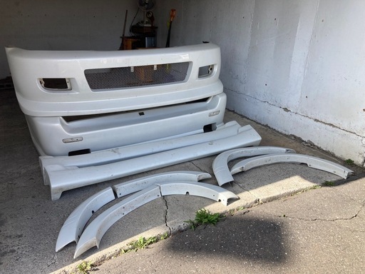 トヨタ　ランドクルーザー100系 フルエアロ 前後パンパー・サイドステップ・オーバーフェンダー フルセット◾️オートプラザミラノ製◾️