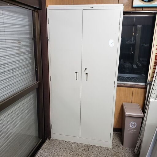 〓代理出品〓　3段 鍵付き キャビネット 書庫