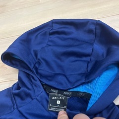 ナイキ　キッズ　パーカー　Sサイズの画像