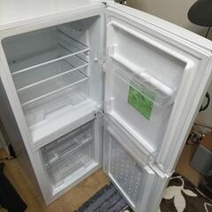 【 BIG冷凍室 】 アイリスオーヤマ 冷蔵庫 142L ホワイト　2019年製の画像