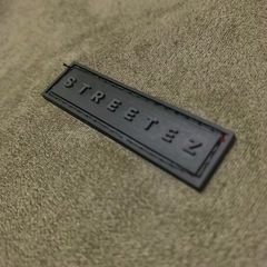 ★ メンズ 英文字エンボス 立体プリントクルーネックTシャツ試着のみ ★の画像