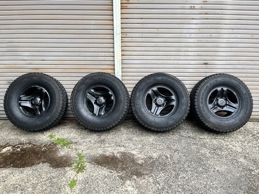 YOKOHAMA GEOLANDER I/T　スタッドレス 285/75r16