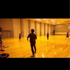 バドミントンやりませんか😀🏸