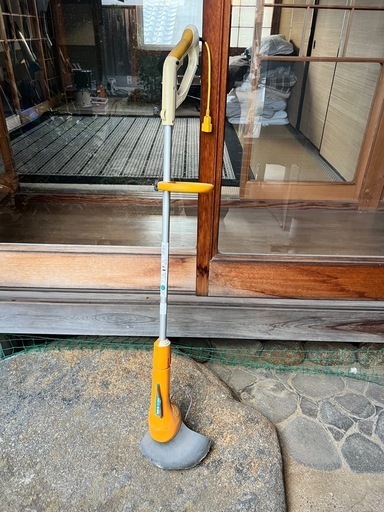 ryobi 草刈機