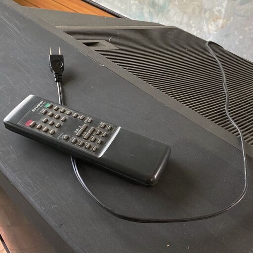 □ジャンク扱い□三菱・37型ブラウン管テレビ・37C-DX2（引取り限定