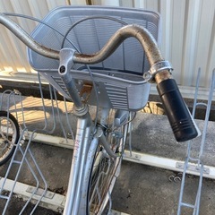 終了　自転車　シルバー・26インチくらいの画像