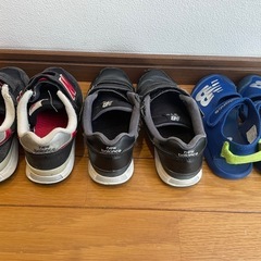 ニューバランス　靴　　19センチの画像