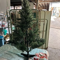 クリマスツリー高さ１２０センチ