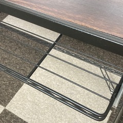 パソコン用 スチールデスク(キーボード用スライド棚有)の画像
