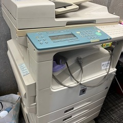 ※故障あり　
大型プリンター