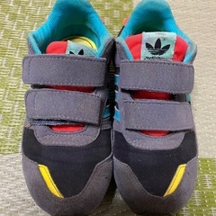 adidas 16㎝
