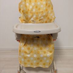 ハイローチェア　Combi