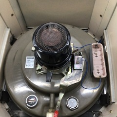 石油コンロ　SHARP サロンヒーターの画像