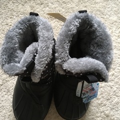 キッズ　子供　スノーブーツ　冬靴　21センチ　未使用の画像