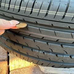 ☆新車外し☆ 40 アルファード 純正  225/65R17 ヨコハマ アドバン V03 17インチの画像