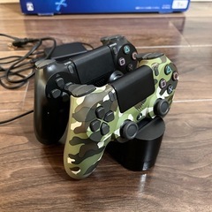 PS4 プレイステーション4 pro SSD500G交換済 デュアルショック2個 戦国無双 ファークライ ゴーストオブツシマ等 の画像