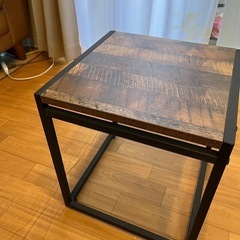 ビンテージサイドテーブル
