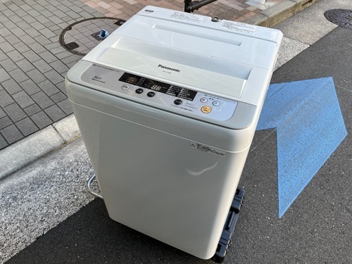 Panasonic パナソニック　5.0kg洗濯機 NA-F50B8 2015年製