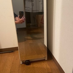 【再掲載】ミラー付きシューズボックスの画像